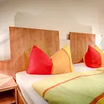 Affittacamere Cafe Hoyer Und Rödigsdorf