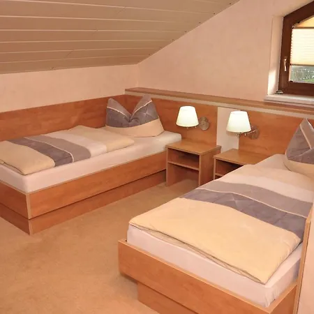 Cafe Hoyer Und Πανσιόν