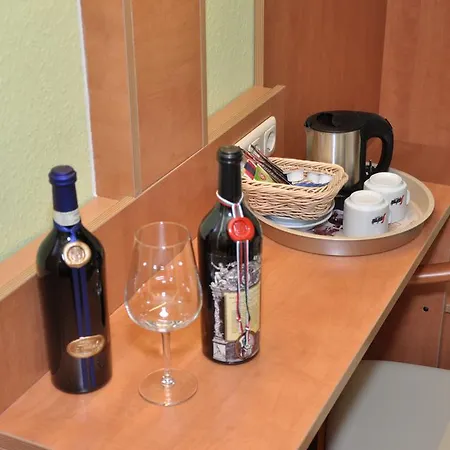 Cafe Hoyer Und 3* Rödigsdorf