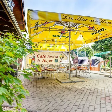 Cafe Hoyer Pension Und Appartements Guest house Roedigsdorf