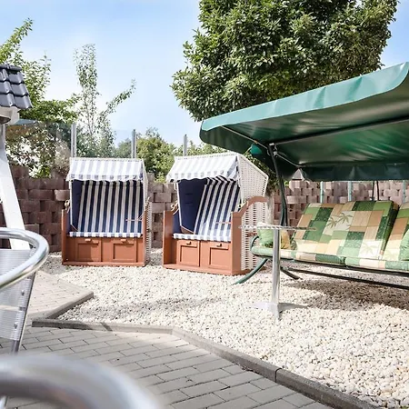 Cafe Hoyer Pension Und Appartements 3*