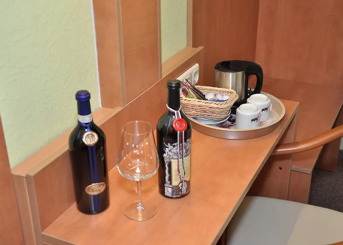 Cafe Hoyer Und 3* Rödigsdorf