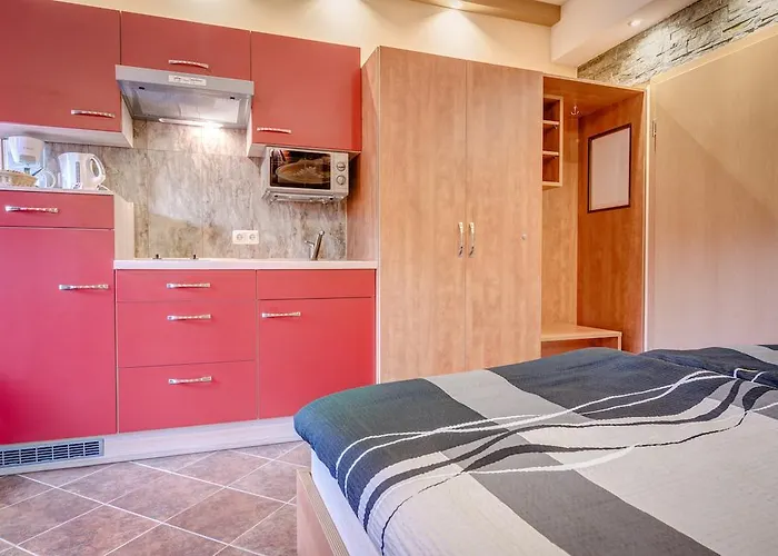 Cafe Hoyer Und Pensjonat 3*